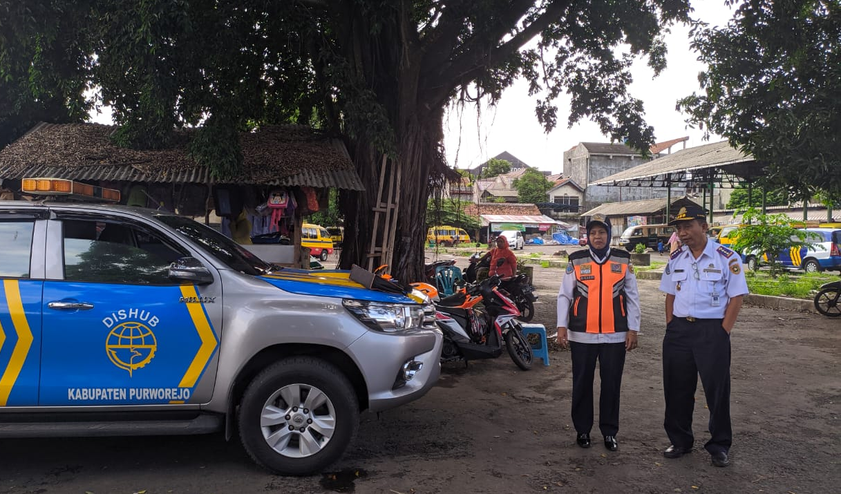 Giat dan Sosialisasi Tertib Lalu Lintas di Terminal Kongsi