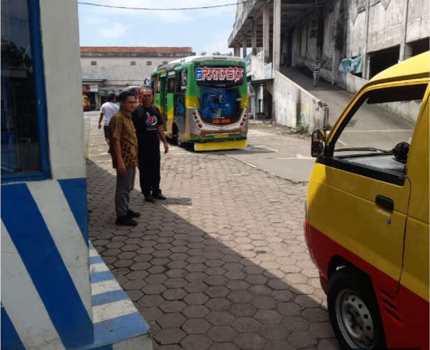 Monitoring Angkutan di Terminal Kutoarjo