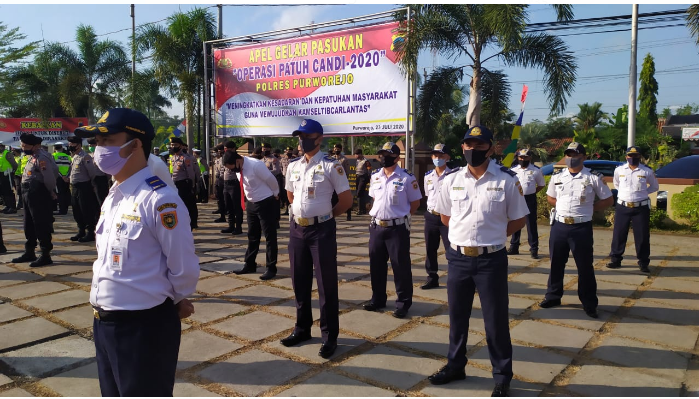 Apel Gelar Pasukan Ops Patuh Candi 2020