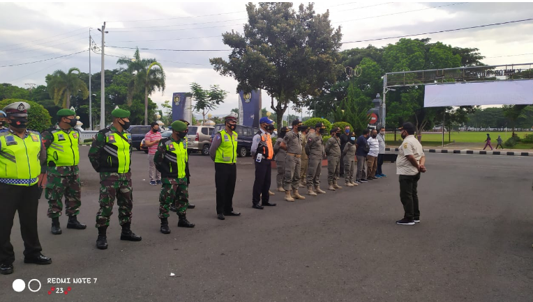 Petugas Gabungan Gelar Operasi Disiplin Prokes di Purworejo