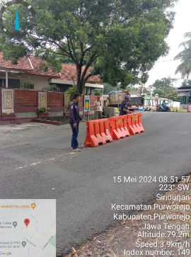 Dishub Kab Purworejo Menambah 2 Water Barrier di Simpang 3 Sindurjan