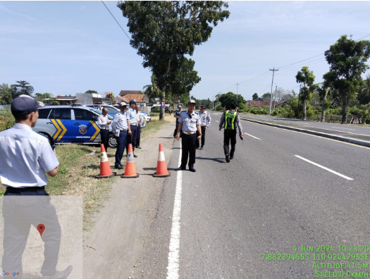 Giat Pengawasan dan Pengendalian di Jalan Deandles