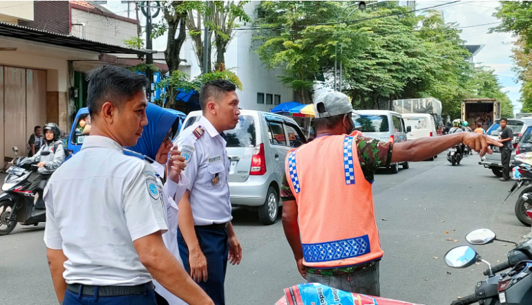 Giat Monitoring Parkir di Pasar Baledono dan di Sepanjang Jalan KHA Dahlan