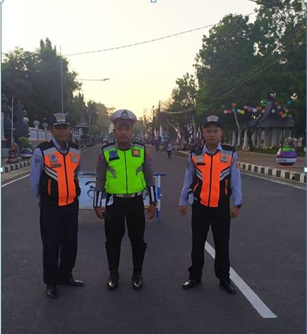 PAM Jalan Sehat dan Gowes di Alun-Alun Purworejo