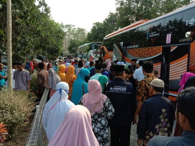 Kepulangan Jamaah Haji Kloter 34 Kabupaten Purworejo