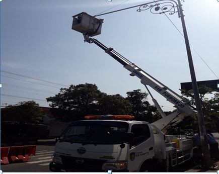 Penggantian Lampu Dari Lampu Induksi Menjadi Lampu LED Daerah    Rawan Kecelakaan Lengkong