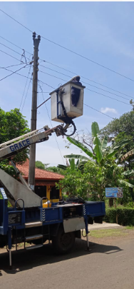 Perbaikan PJU di Kedungsari