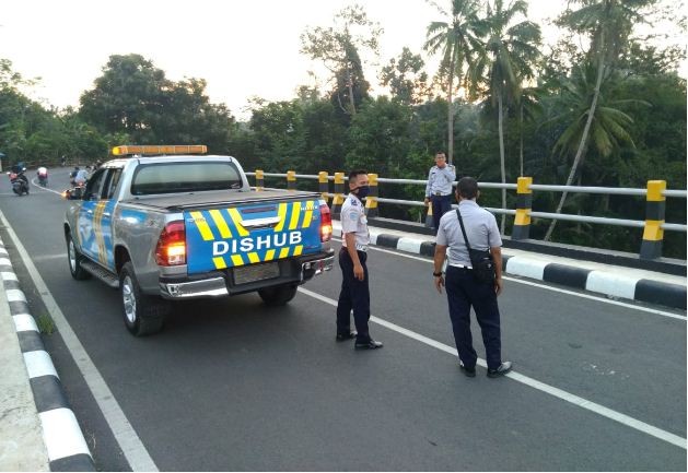 Pengawalan Bupati ke Dusun Krandegan Desa Kalisemo Kecamatan Loano