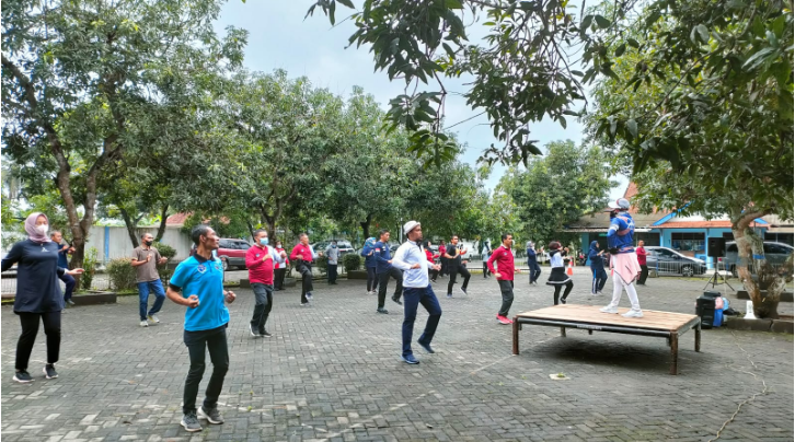 Jumat Sehat Dishub Purworejo Lakukan Senam Bersama